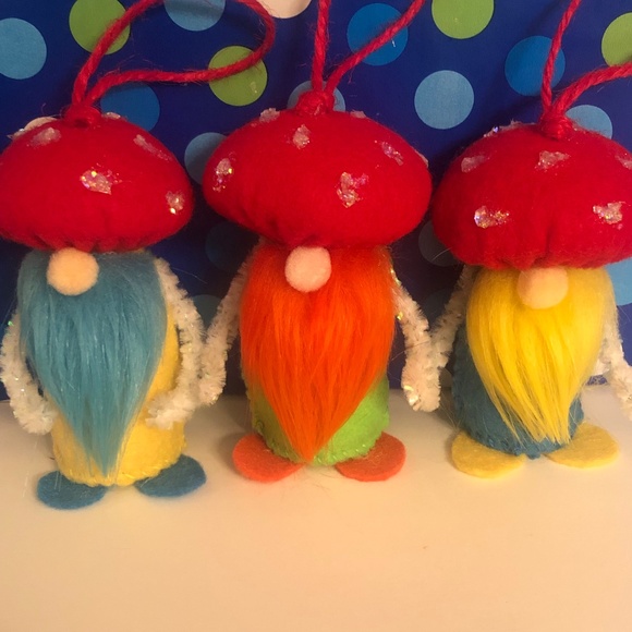 Gnome Ornament (Magenta with Orange Beard) hand-sewn - Picture 8 of 8